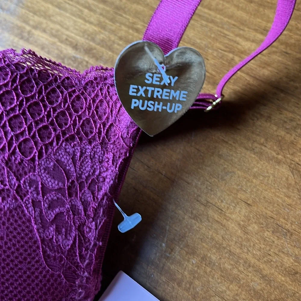 Juicy Couture Sexy Extreme Push-Up Plum Envy Bra - Sz 34C